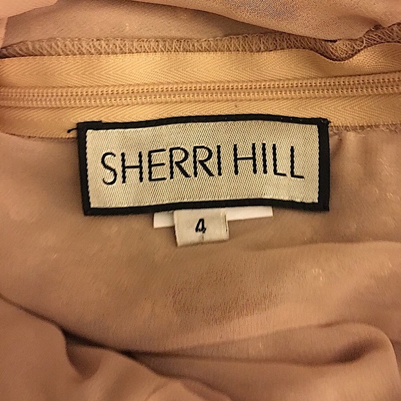 Winning Sherri Hill Custom Gown - Picture 5 of 8